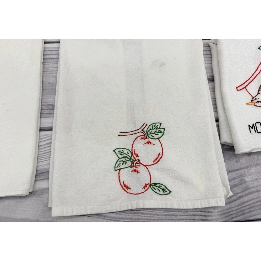 LOT OF 7 VINTAGE EMBROIDERED KITCHEN LINENS TEA TOWELS - WEEKDAYS AND CHERRIES
